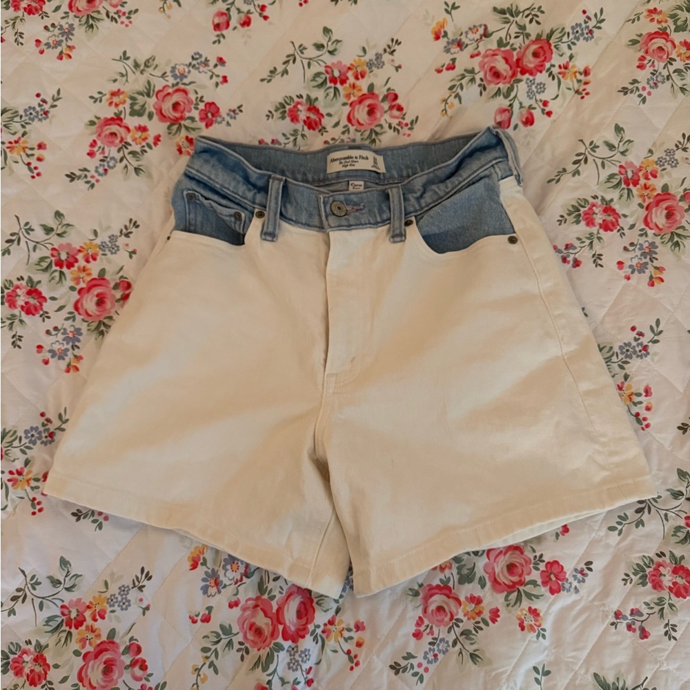 Abercrombie and Fitch Dad Short High RiseTwo-Tone Denim and Cream Women's Shorts